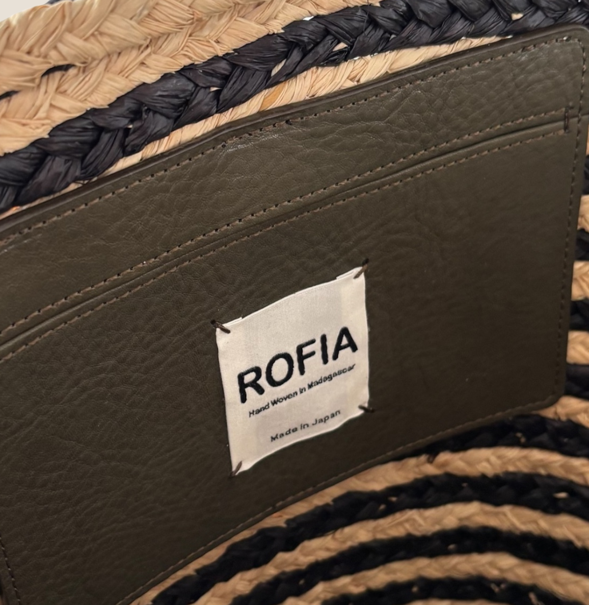 Api Rofia Manify Tote 【Border&Khaki】 – ROFIA