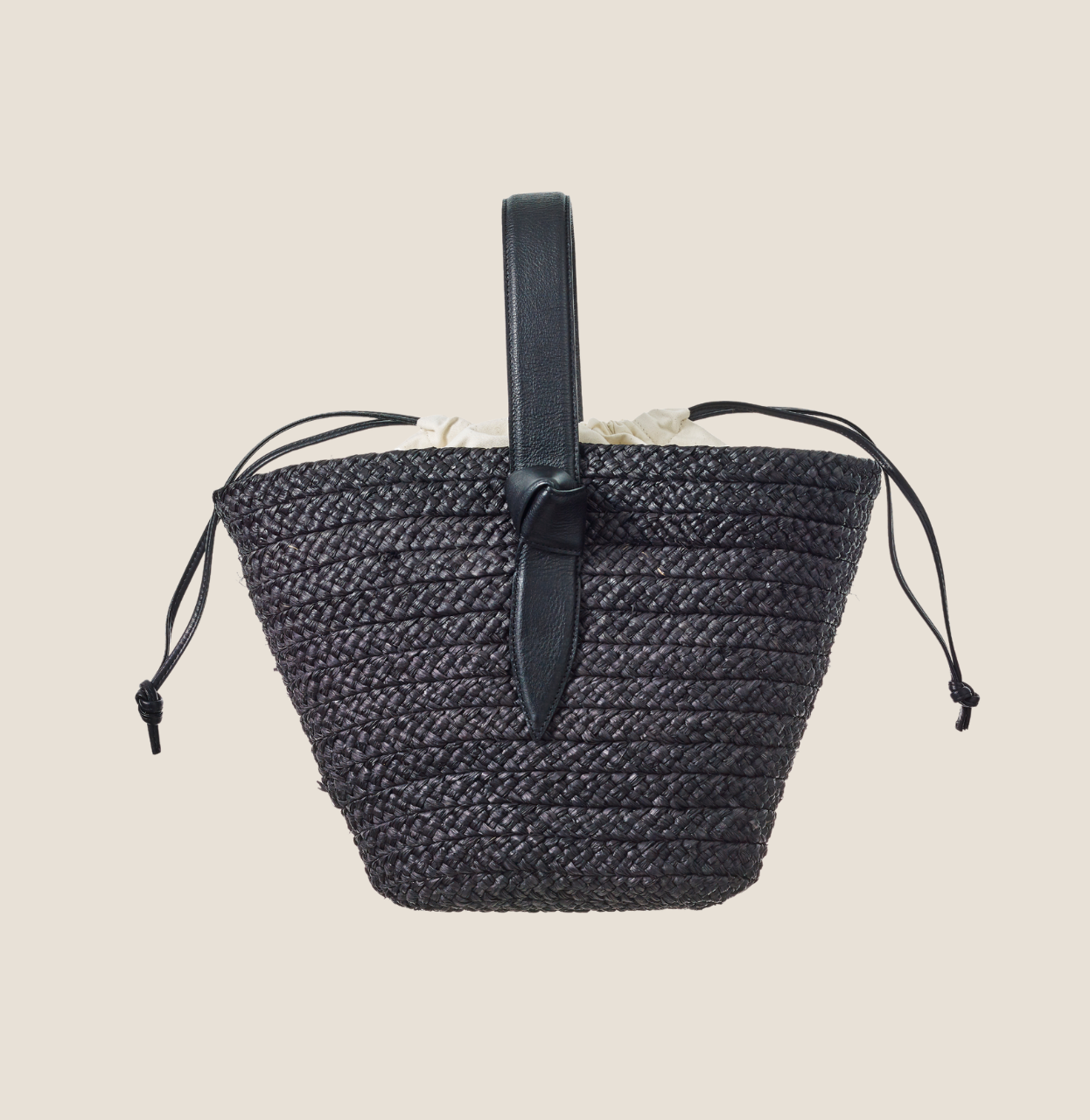 TANY [BLACK&amp;BLACK]